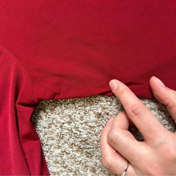 🦋 Carmen Marc Volvo Red Gold Detail Long Sleeve Blouse Small Medium Stretch - Picture 7 of 8